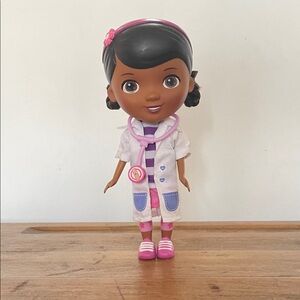 Doc McStuffins doll